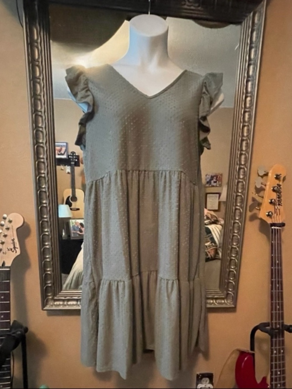 Heimish Green Butterfly Short Sleeve Swiss Dot Tiered Mini Dress NWOT PLUS - Picture 4 of 17